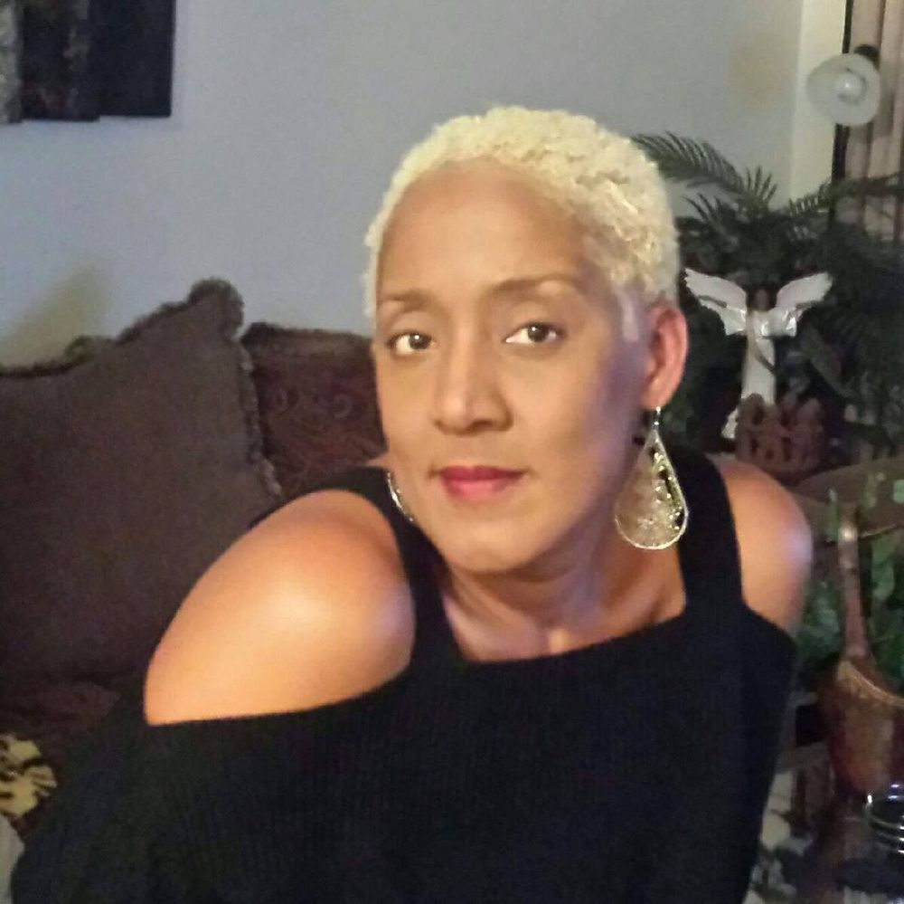 Meet your Posher, Faye